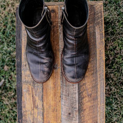 Fortis Antasena Sidezip in Indonesian Black Teacore