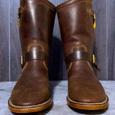 Fortis Tapak 2.0 Engineer Boots in Indonesian Dark Brown Pull Up