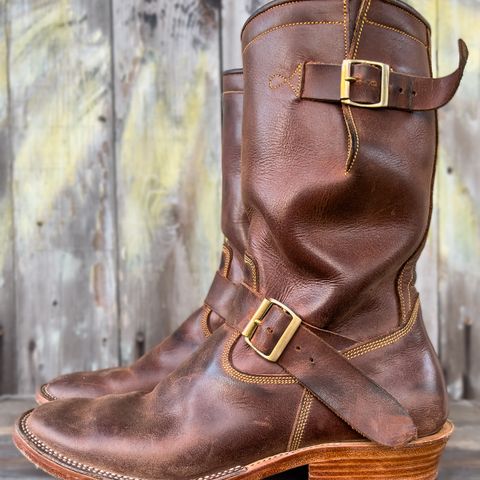 Fortis Tapak 2.0 Engineer Boots in Indonesian Dark Brown Pull Up