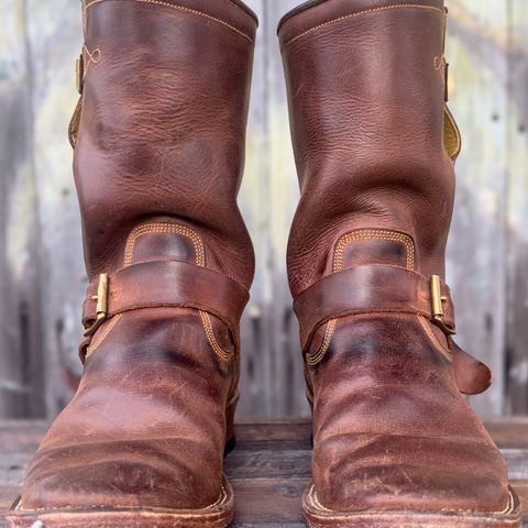 Fortis Tapak 2.0 Engineer Boots in Indonesian Dark Brown Pull Up