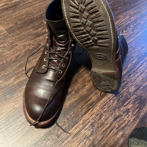 Red Wing Iron Ranger in S.B. Foot Amber Harness