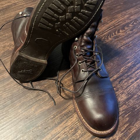 Red Wing Iron Ranger in S.B. Foot Amber Harness