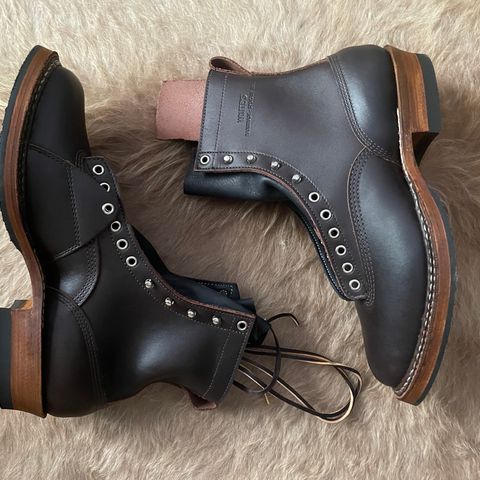 White's 350 Cutter in Seidel Brown Dress