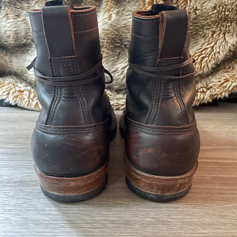 White's 350 Cutter in Seidel Brown Dress