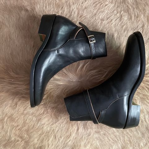 Briselblack The Kai Jodhpur in Black-Overdyed Horsebutt