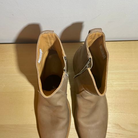 Viberg Side Zip in Maryam Fango Vitello Calf