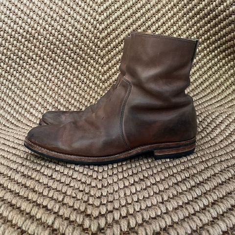 View photo of Viberg Side Zip in Maryam Fango Vitello Calf