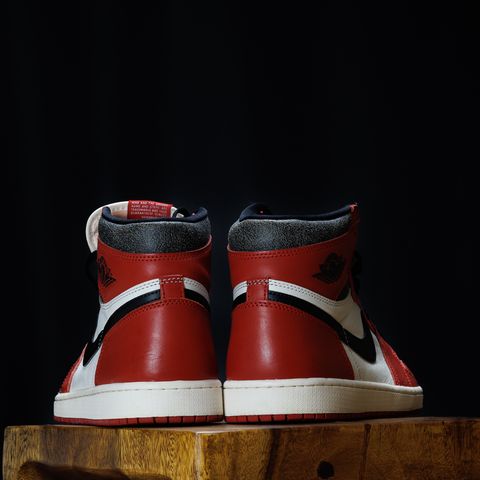 Nike Air Jordan 1 Lost & Found Chicago in Unknown Leather