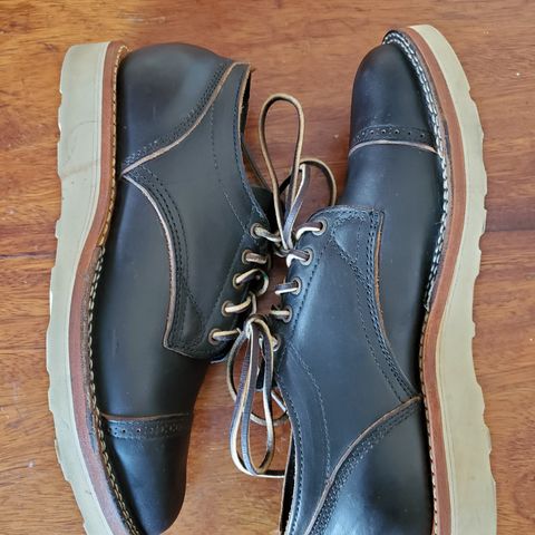 Viberg 145 Oxford in Horween Black Chromexcel