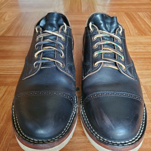 Viberg 145 Oxford in Horween Black Chromexcel