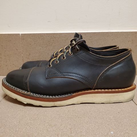 Viberg 145 Oxford in Horween Black Chromexcel
