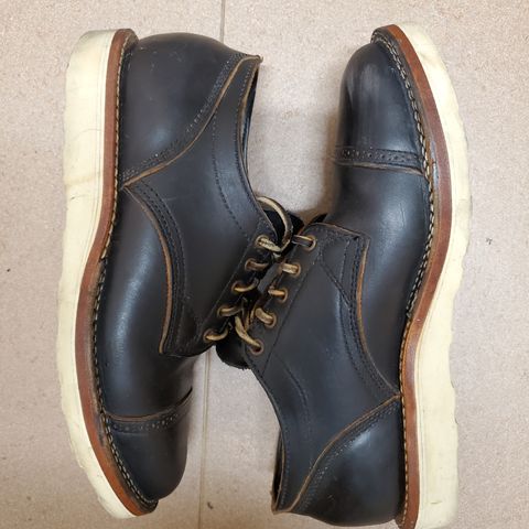 Viberg 145 Oxford in Horween Black Chromexcel