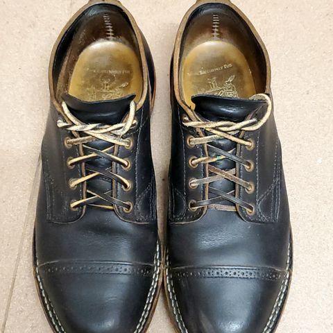 Viberg 145 Oxford in Horween Black Chromexcel