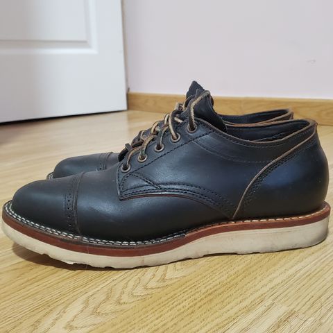 Viberg 145 Oxford in Horween Black Chromexcel