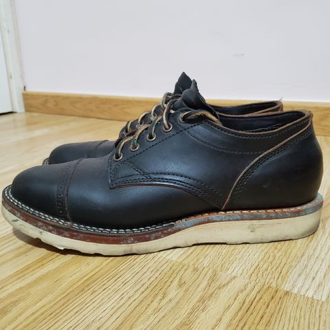 Viberg 145 Oxford in Horween Black Chromexcel