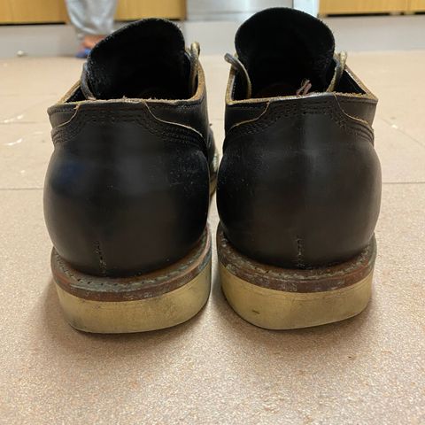 Viberg 145 Oxford in Horween Black Chromexcel