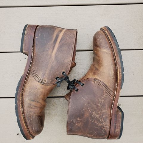 Red Wing Beckman Chukka in S.B. Foot Unknown Leather