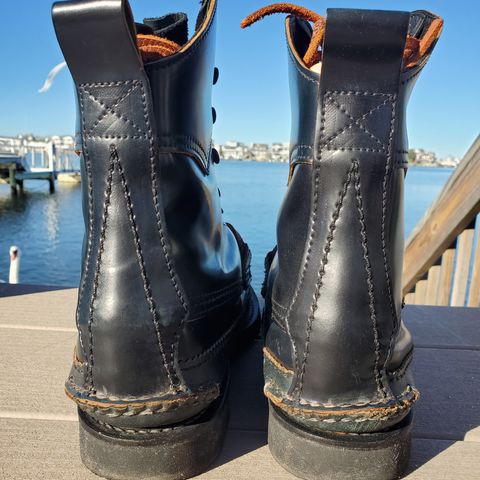 Yuketen Superior Short Hunt Boots in Horween Navy Shell Cordovan