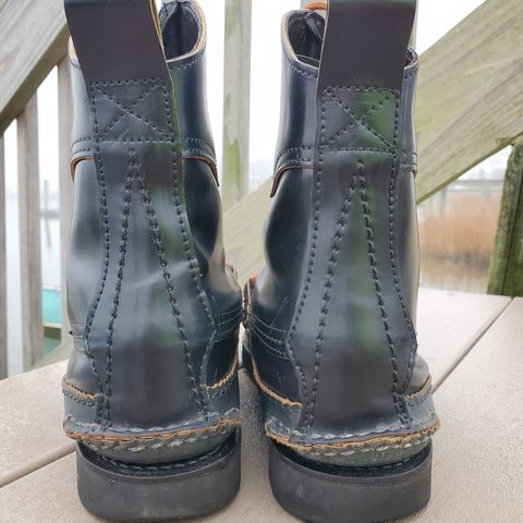 Yuketen Superior Short Hunt Boots in Horween Navy Shell Cordovan