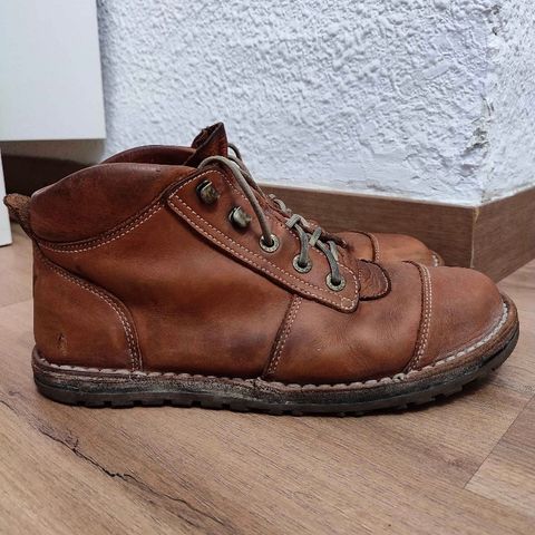 Jim Green African Ranger Barefoot Boot in Chestnut Tan Full Grain