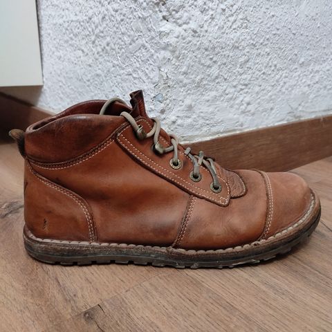 Jim Green African Ranger Barefoot Boot in Chestnut Tan Full Grain
