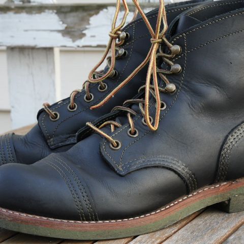 Red Wing Iron Ranger in S.B. Foot Black Harness
