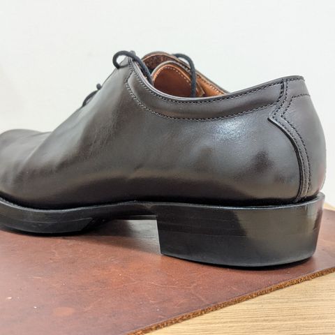 Search result thumbnail of Master Zuo Custom Model in Hand-dyed Black Chrome Tan