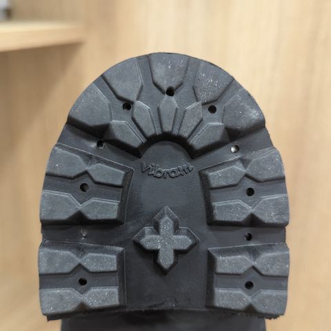 Drew's 8-Inch Logger in Black Smooth & Black Roughout
