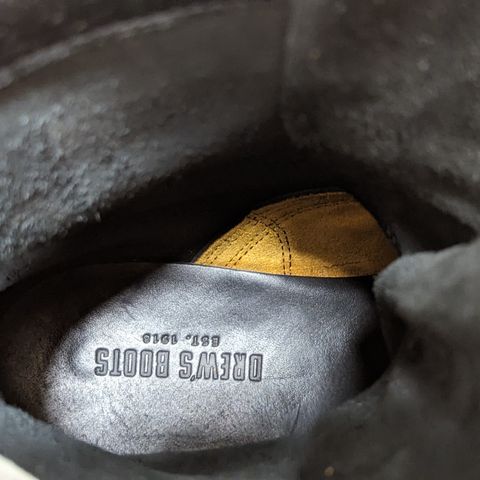 Drew's 8-Inch Logger in Black Smooth & Black Roughout