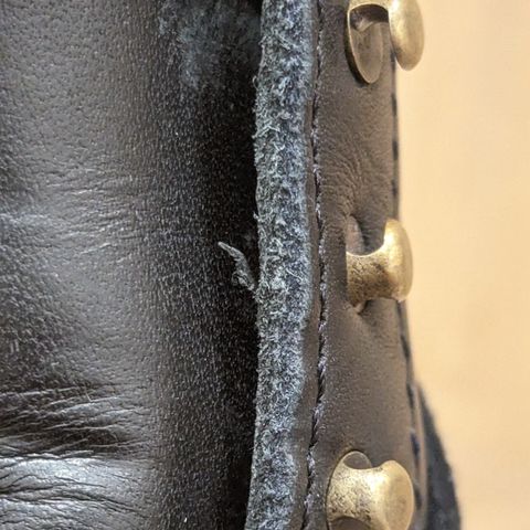 Drew's 8-Inch Logger in Black Smooth & Black Roughout