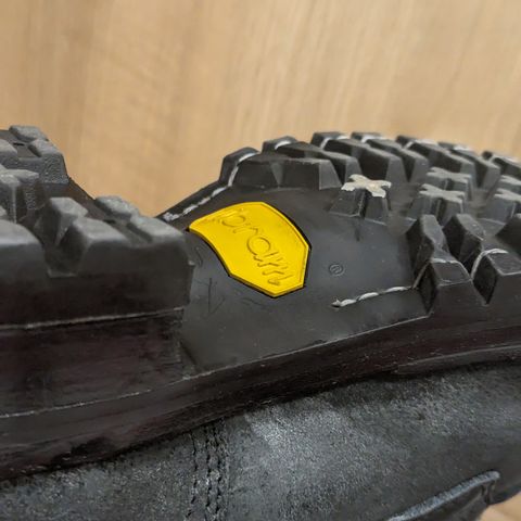Drew's 8-Inch Logger in Black Smooth & Black Roughout