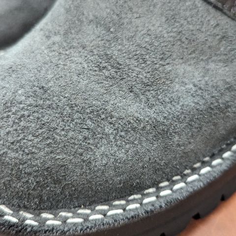 Drew's 8-Inch Logger in Black Smooth & Black Roughout