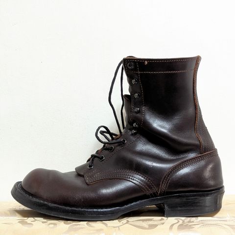 Nicks Custom Model in Wickett & Craig Walnut Double Stuffed