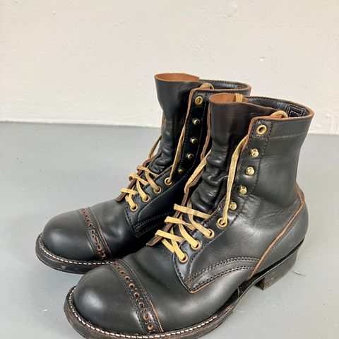 View photo of White's Bounty Hunter in Horween Black Chromexcel Horsehide