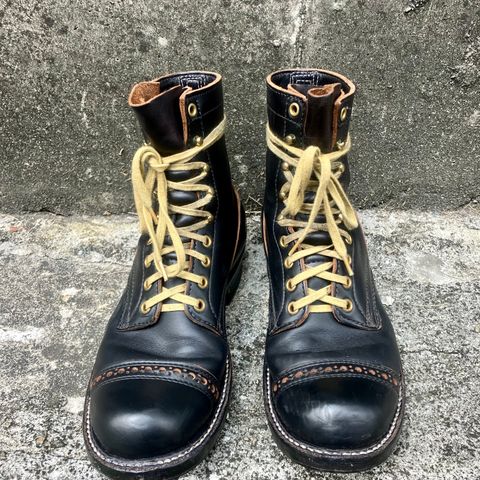 View photo of White's Bounty Hunter in Horween Black Chromexcel Horsehide