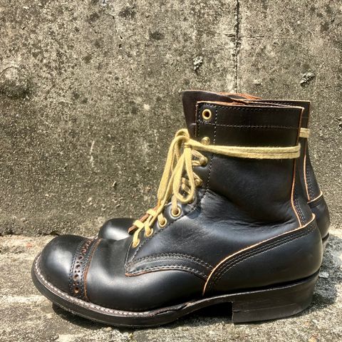 View photo of White's Bounty Hunter in Horween Black Chromexcel Horsehide