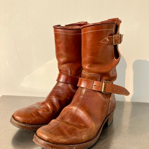 View photo of Raland Bootmaker Engineer Boot in Tarnsjo Garveri Vegetable Tanned Horsehide