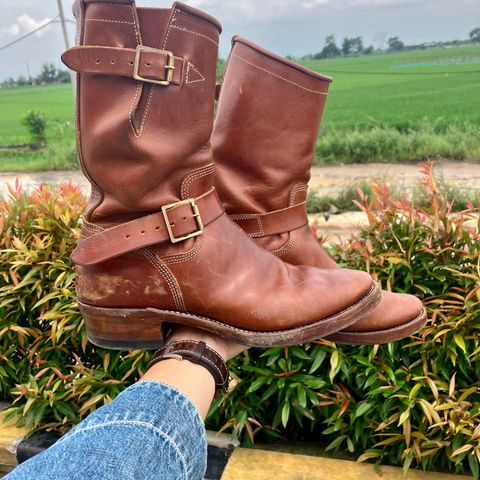 View photo of Raland Bootmaker Engineer Boot in Tarnsjo Garveri Vegetable Tanned Horsehide