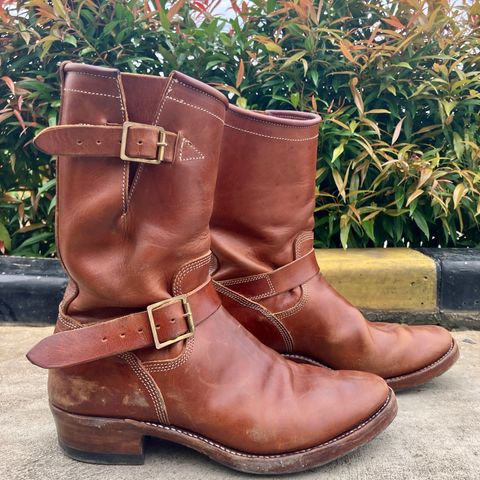 View photo of Raland Bootmaker Engineer Boot in Tarnsjo Garveri Vegetable Tanned Horsehide