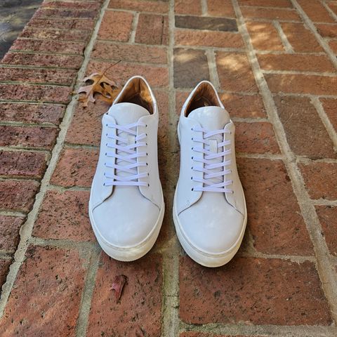 View photo of Goral Mellor II in Mastrotto White Calfskin