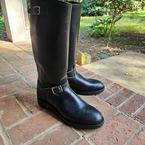 View photo of Black Sign Aviator Boots in Black Teacore Horsebutt