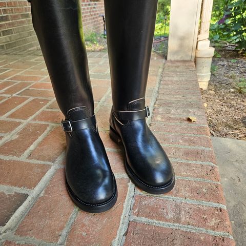 View photo of Black Sign Aviator Boots in Black Teacore Horsebutt