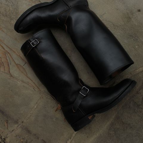 Search result thumbnail of Black Sign Aviator Boots in Black Teacore Horsebutt