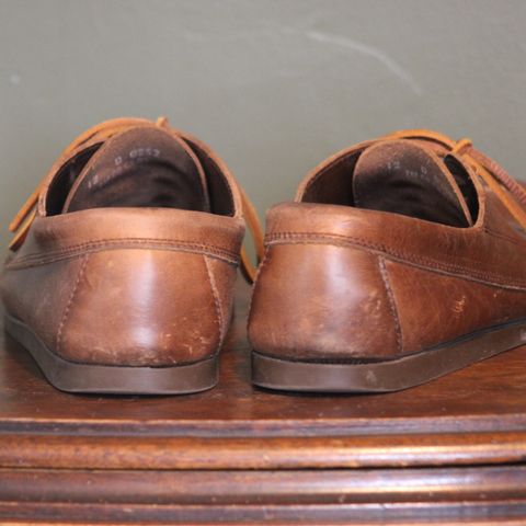 View photo of Oak Street Bootmakers Trail Oxford in Horween Natural Chromexcel