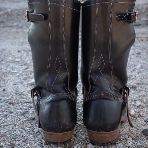 View photo of Prof Barnets Bulky Neocliffwood Engineer Boots in Maryam Black Teacore TPR Horsebutt