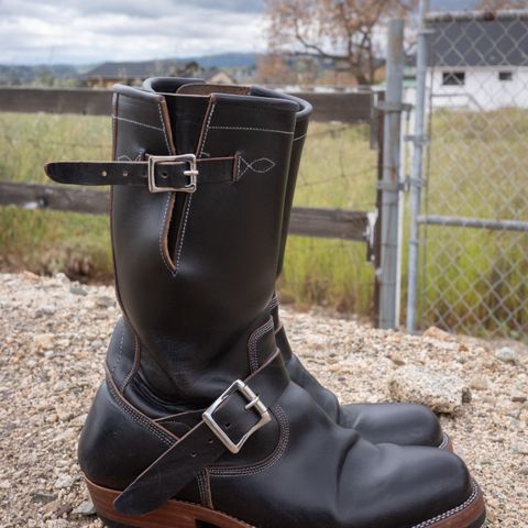 View photo of Prof Barnets Bulky Neocliffwood Engineer Boots in Maryam Black Teacore TPR Horsebutt