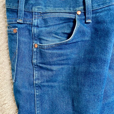 View photo of Wrangler 13MWZ, Wrangler Men's 13MWZ Cowboy Cut Original Fit Jean, Rigid Indigo, in 100% Cotton Heavyweight Denim, 14.75oz
