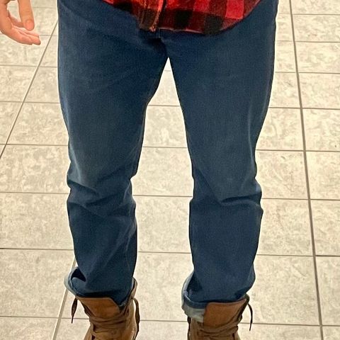 View photo of Wrangler 13MWZ, Wrangler Men's 13MWZ Cowboy Cut Original Fit Jean, Rigid Indigo, in 100% Cotton Heavyweight Denim, 14.75oz