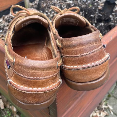 Search result thumbnail of Sebago Schooner in Brown Tan Crazy Horse