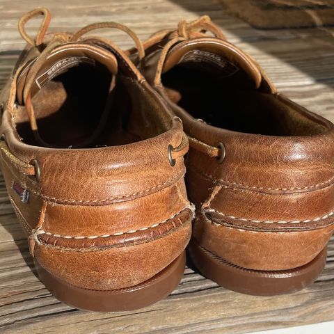 View photo of Sebago Schooner in Brown Tan Crazy Horse